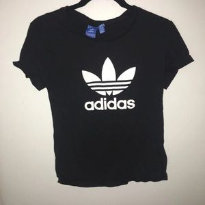 Woman’s adidas top